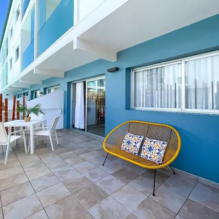 Poolside Paradise By Holidays Fuerteventura * 코라레호