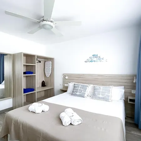 شقة Poolside Paradise By Holidays Fuerteventura