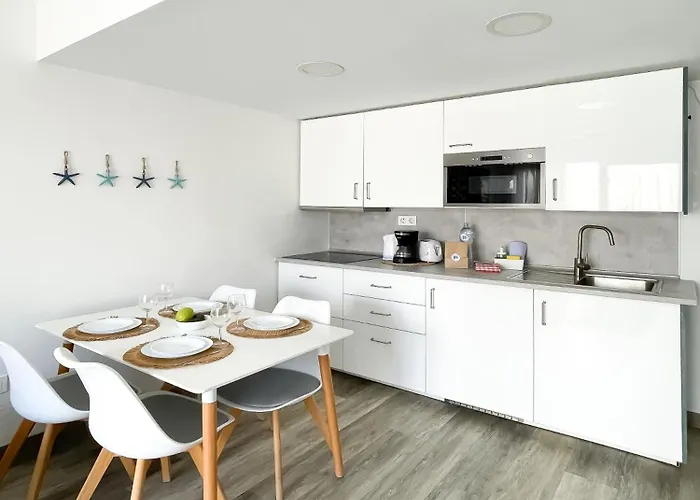 Poolside Paradise By Holidays Fuerteventura *