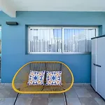 Poolside Paradise By Holidays Fuerteventura Apartman *