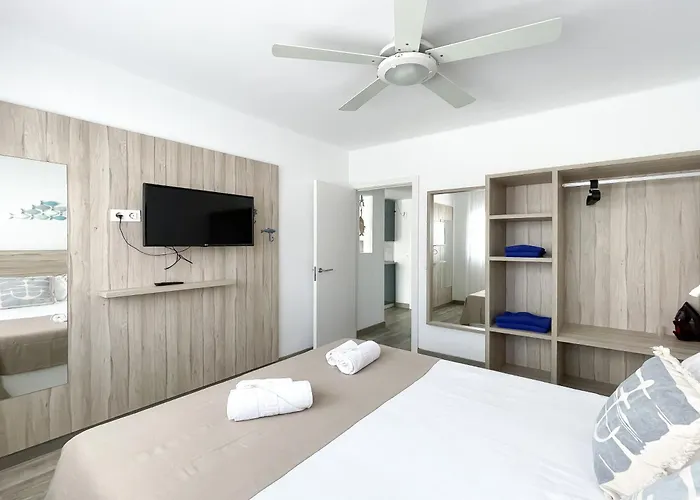 Poolside Paradise By Holidays Fuerteventura *