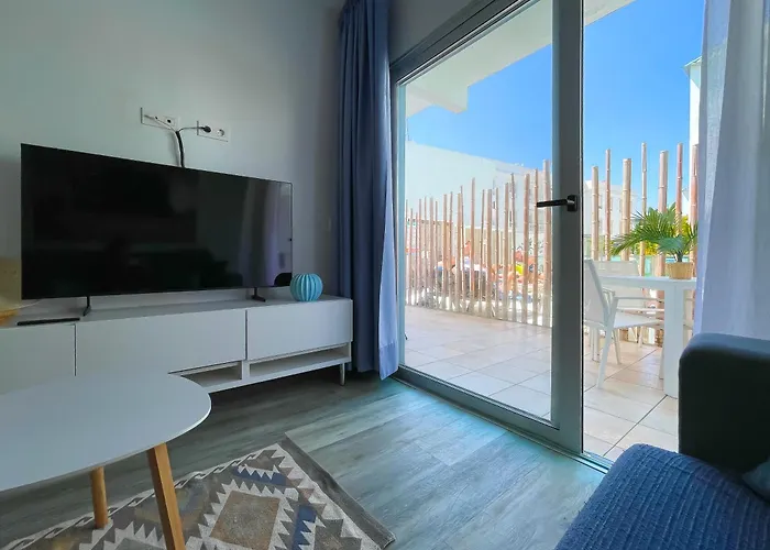 Poolside Paradise By Holidays Fuerteventura Διαμέρισμα *