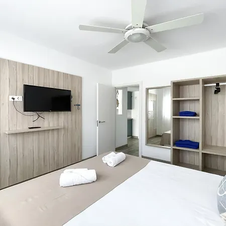 Poolside Paradise By Holidays Fuerteventura *