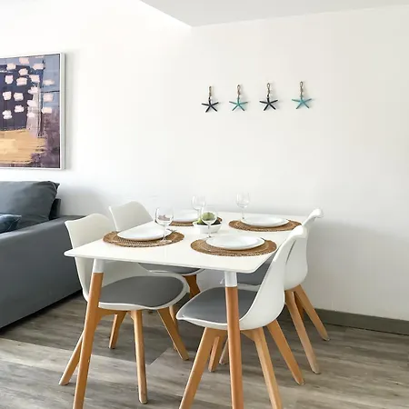 Poolside Paradise By Holidays Fuerteventura Apartment *